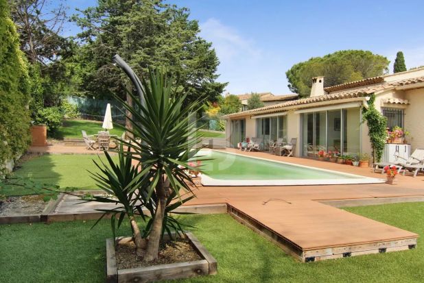 Antibes House 5 Rooms, 175 m²