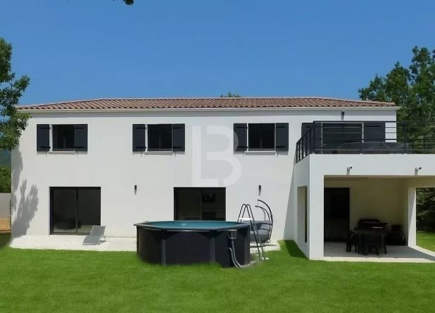 Solliès-Toucas House 7 Rooms, 200 m²
