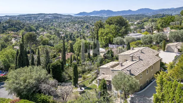 Mougins House 6 Rooms, 286 m²