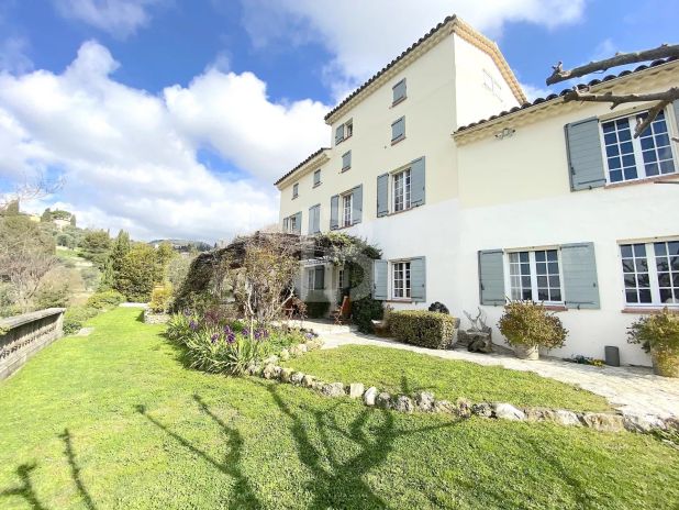 Grasse House 9 Rooms, 400.53 m²