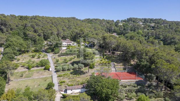 Mougins House 15 Rooms, 550 m²