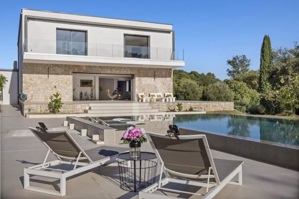 Valbonne Maison 9 Pièces, 326 m²