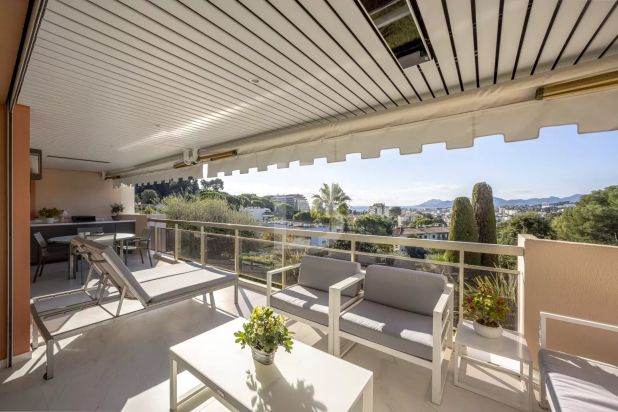 Le Cannet Apartment 3 Rooms, 121 m²