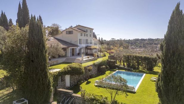Grasse House 9 Rooms, 400.53 m²