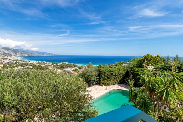 Roquebrune-Cap-Martin Apartment 7 Rooms, 281 m²